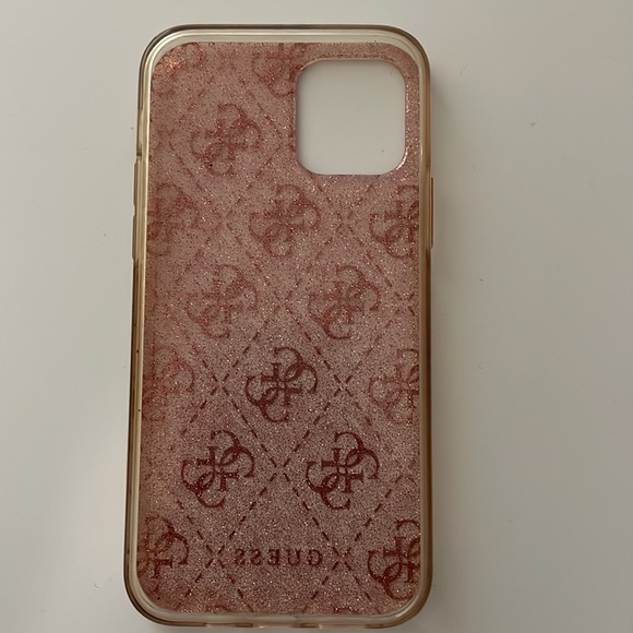IPhone 12 Guess phone case - Picture 2 of 2